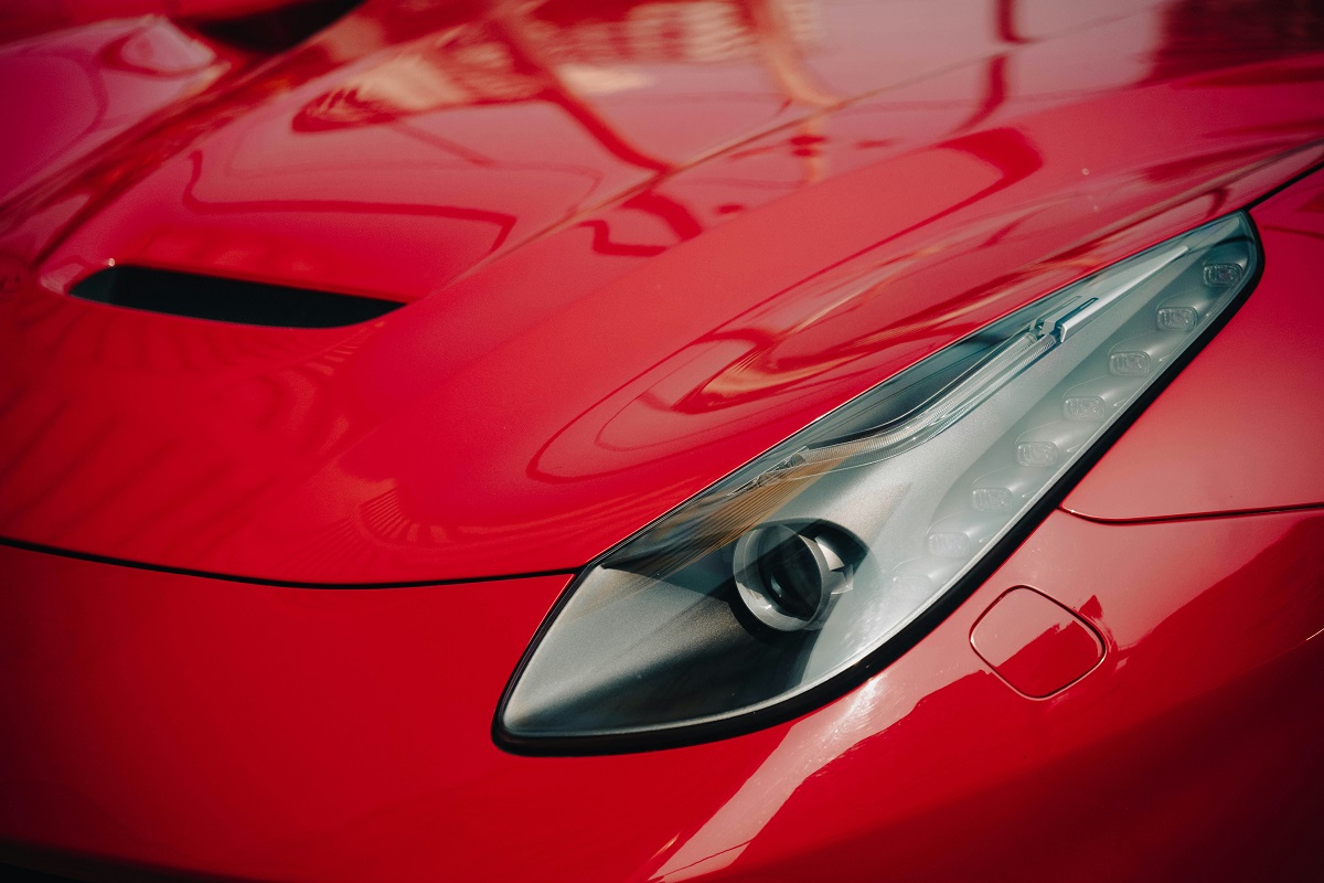 red car